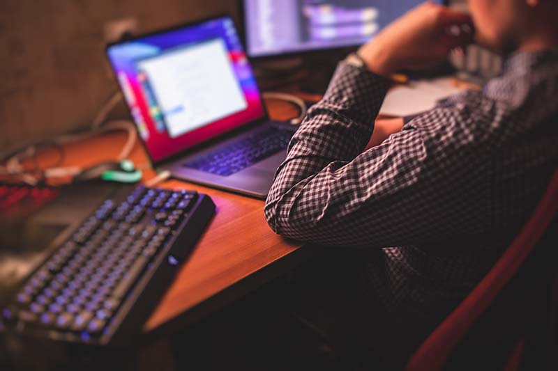 AnyDesk强制客户重置密码，因为18,000